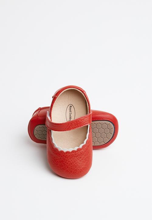 Pop Candy - Scallop edge Mary Jane pump - red