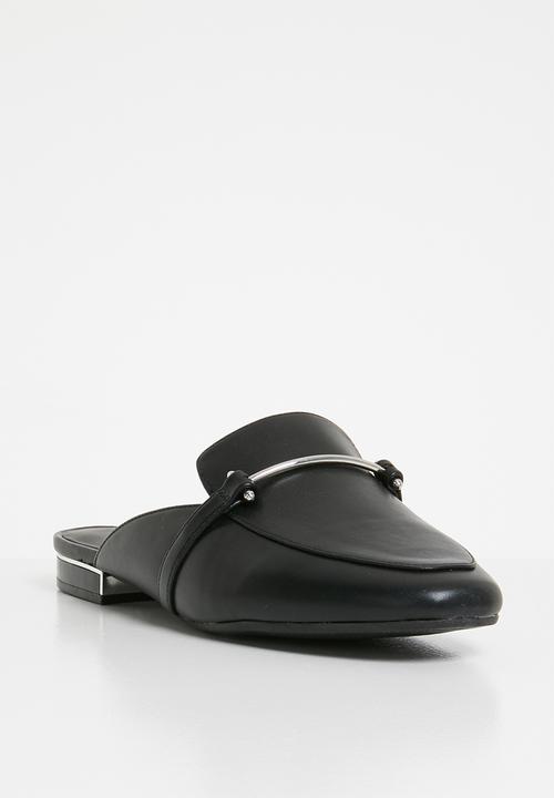 Call It Spring - Cadalell - black