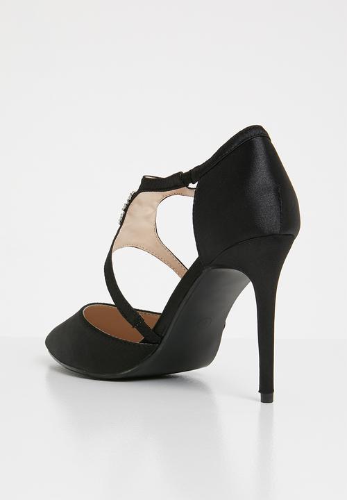 Plum - Embellished cut-out courts - black