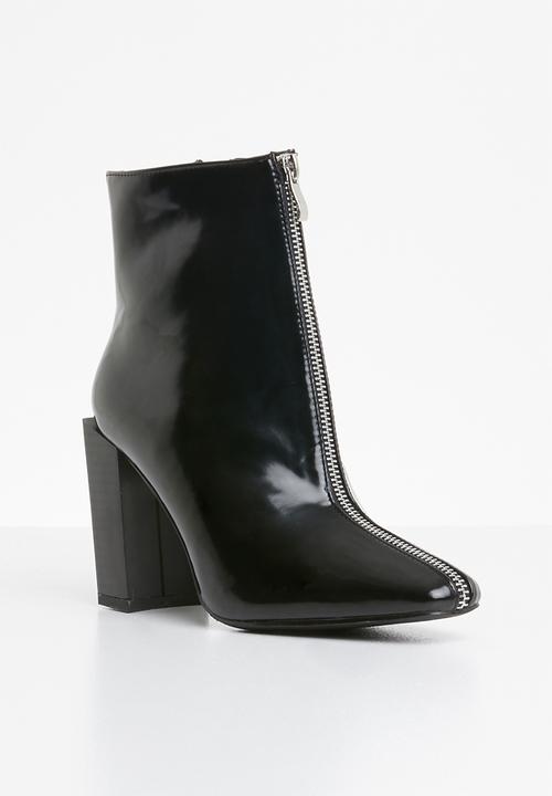 Missguided - Feature heel front zip ankle boot - black 