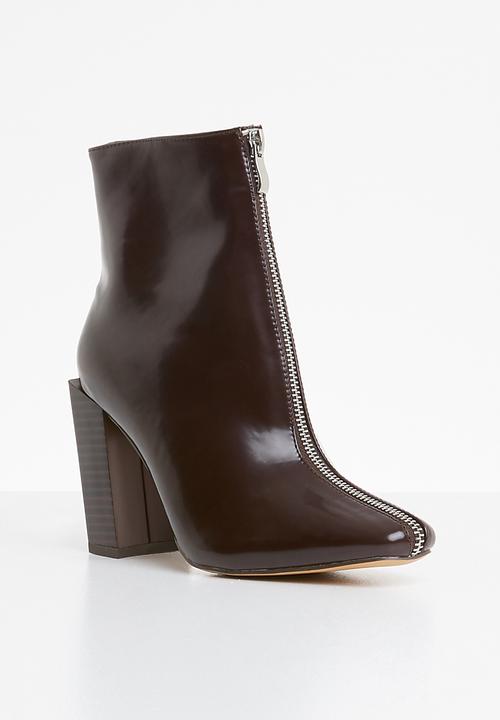 Missguided - Feature heel front zip ankle boot - burgundy 