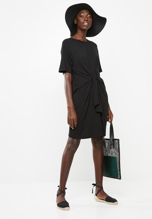 Superbalist - T-shirt dress with tie front - black