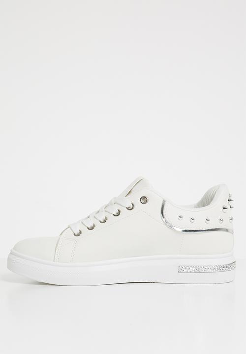 Miss Black - Lele lace up sneakers - white