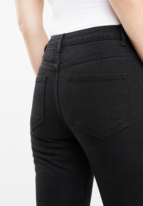 Missguided - Mid rise cropped straight leg jean- black
