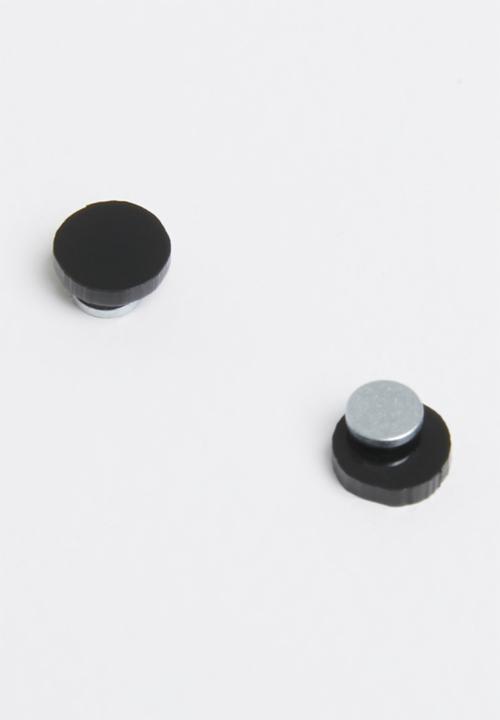 Pop Candy - Magnet stud earrings - black