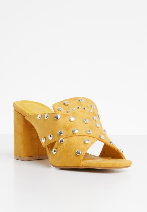 Dolce Vita - Bellagio studded mules - yellow