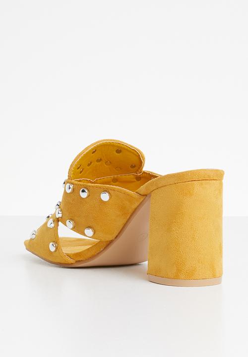 Dolce Vita - Bellagio studded mules - yellow