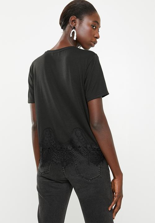 ONLY - Bella lace short sleeve top - black