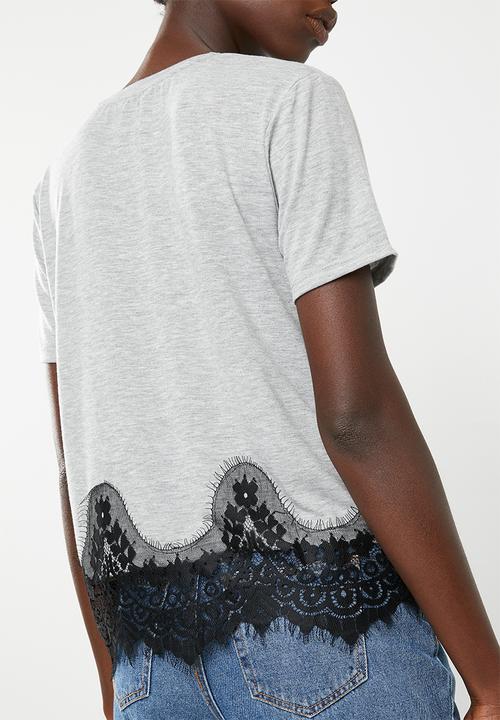 ONLY - Bella lace short sleeve top - grey