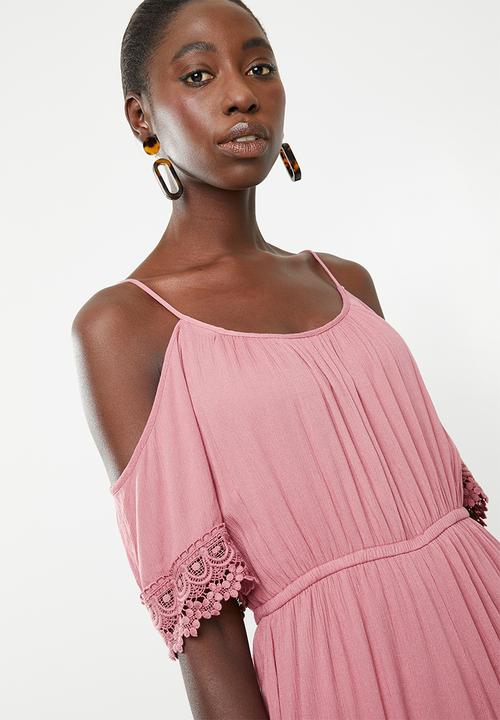 ONLY - Perry cold shoulder playsuit - pink