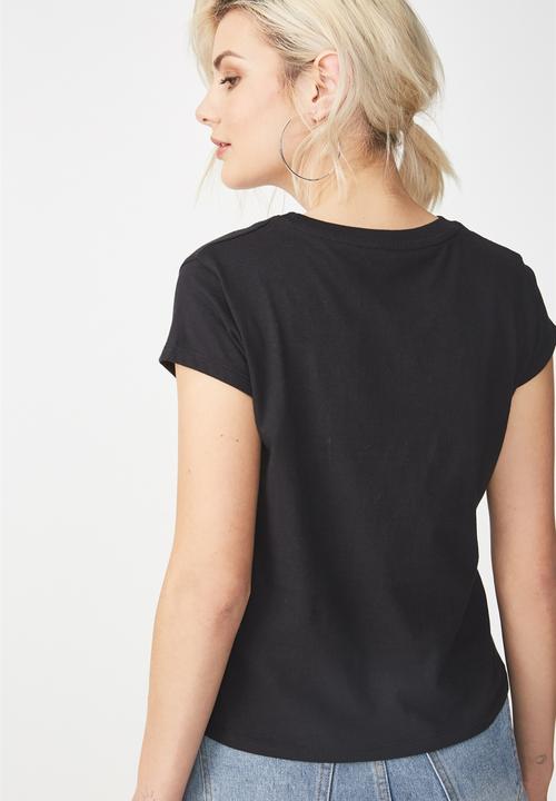 Cotton On - Tbar friends graphic tee - black