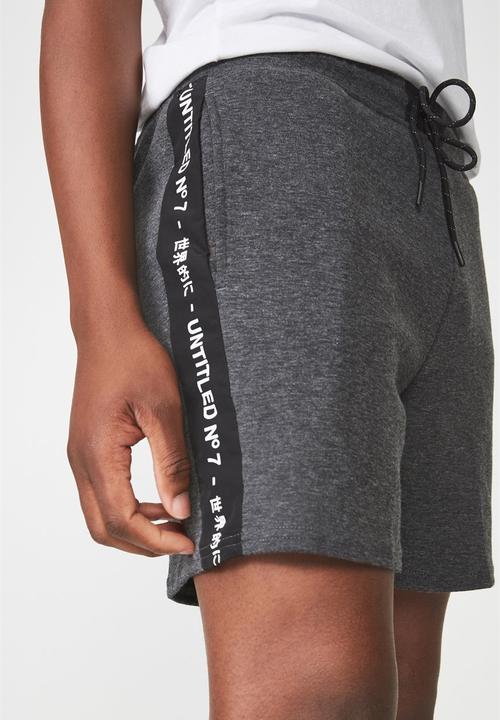 Cotton On - Coar side stripe double knit shorts - grey