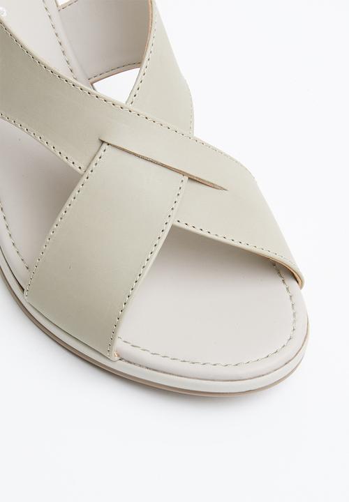Phelan - Slingback leather heels - neutral