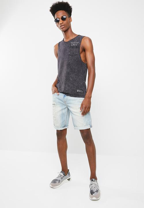 S.P.C.C - Step hem vest - black