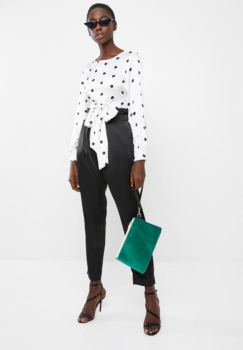 Vero Moda - Daniella dot tie long sleeve top - white