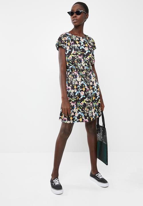 Vero Moda - Lily rose short sleeve short dress - black