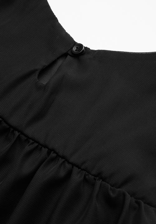 Rebel Republic - Ruffle top - black