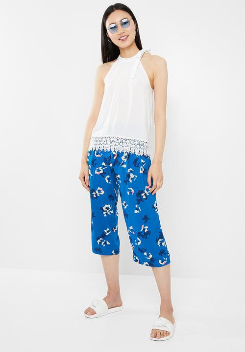ONLY - Julie sleeveless woven top - white