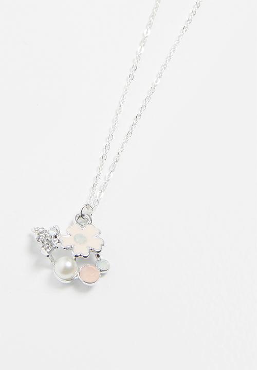 Jewels and Lace - Flower bouquet necklace - silver