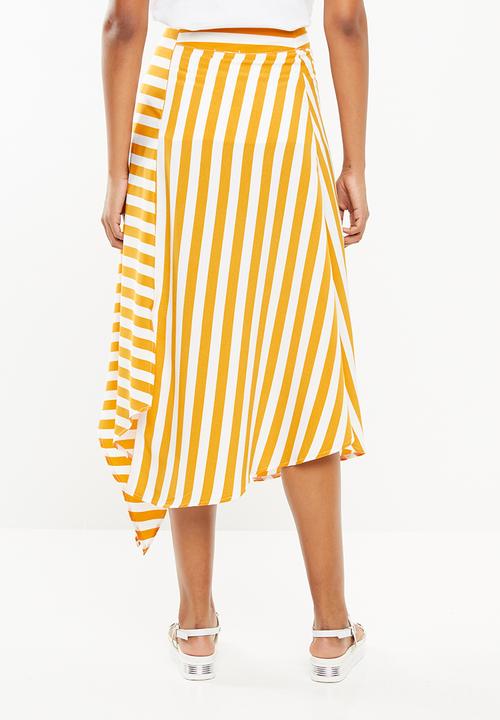 STYLE REPUBLIC - Asymmetrical button detail skirt - white & yellow