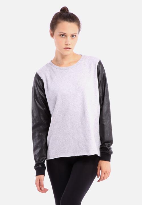 caroline eve knitwear
