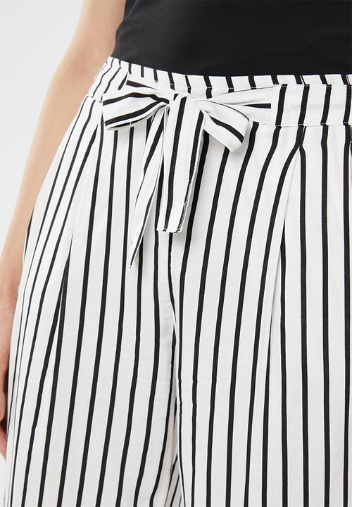 Jacqueline de Yong - King belted culottes - black