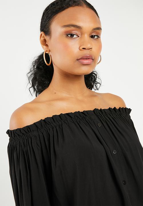 Superbalist - Off the shoulder button front blouse - black