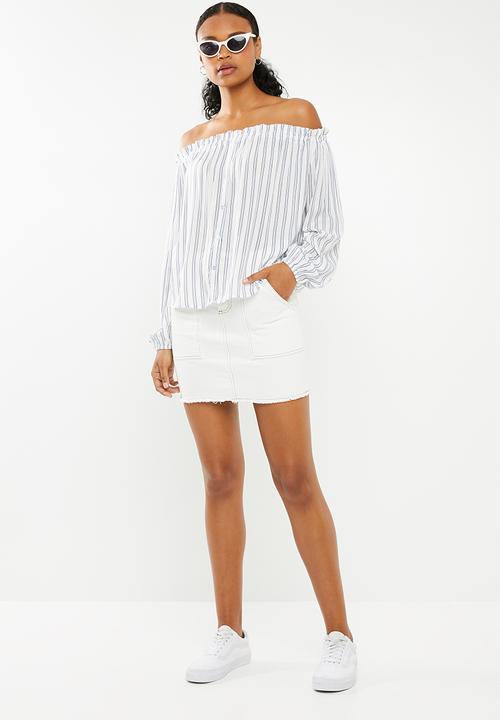 Superbalist - Off the shoulder button front blouse - blues stripe