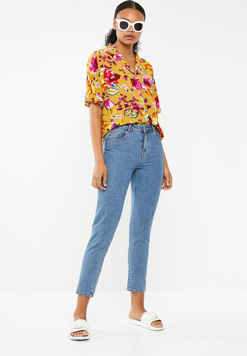 Superbalist - Drop shoulder crop shirt - yellow floral