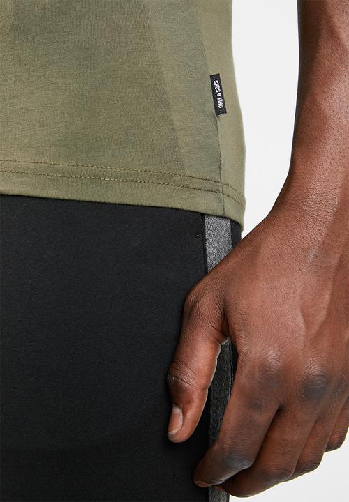 Only & Sons - Half zip colour block tee - black/olive