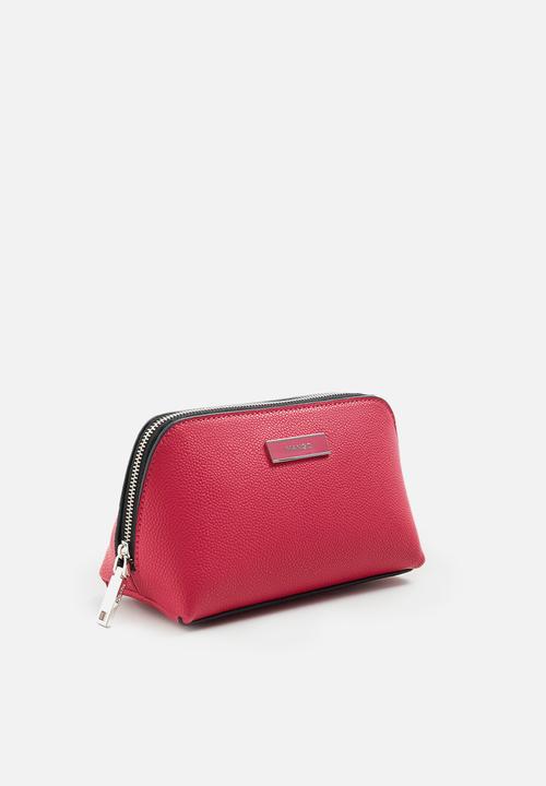 MANGO - Zipped pebbled cosmetic bag - red