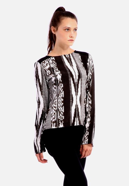 All About Eve - LS Baket Top