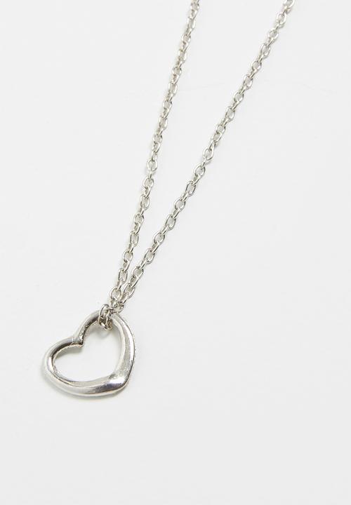 Jewels and Lace - Heart design necklace - silver