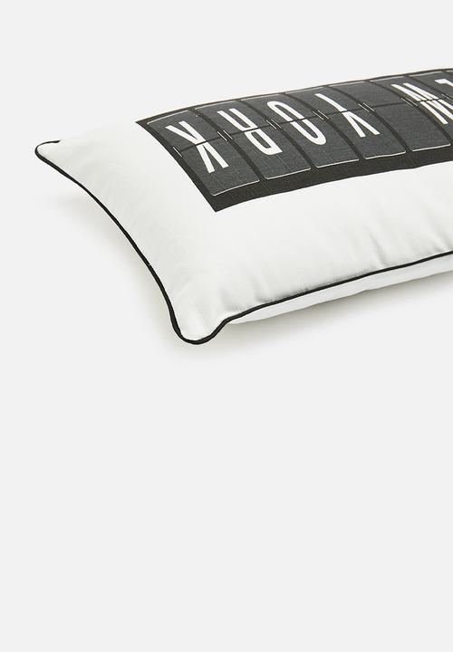 Sixth Floor - New York cushion cover - black & white