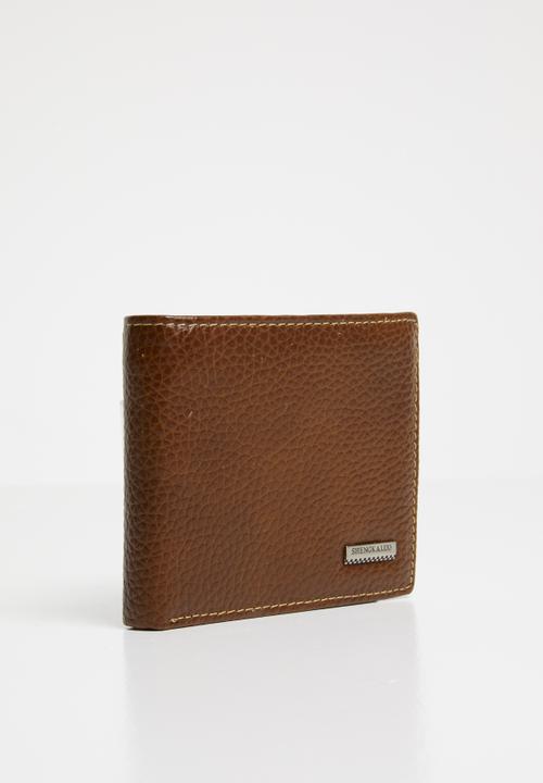 STYLE REPUBLIC - Faux leather bifold wallet - brown