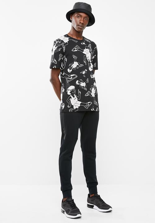 Nike - Nsw tee - black and white