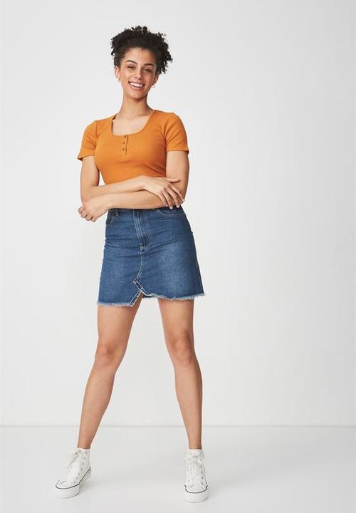 Cotton On - Skyla henley short sleeve top - brown 