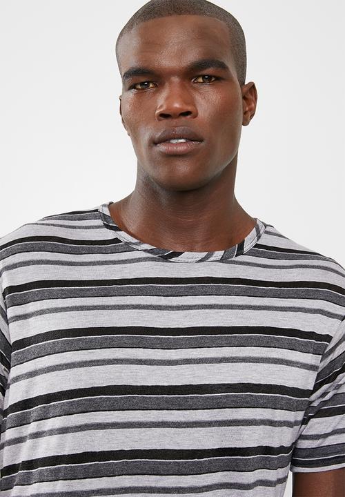 STYLE REPUBLIC - Harry dip hem tee - grey & black 