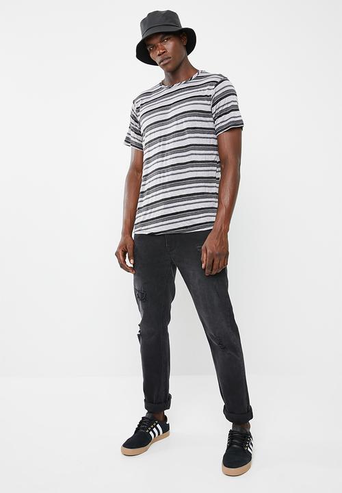 STYLE REPUBLIC - Harry dip hem tee - grey & black 