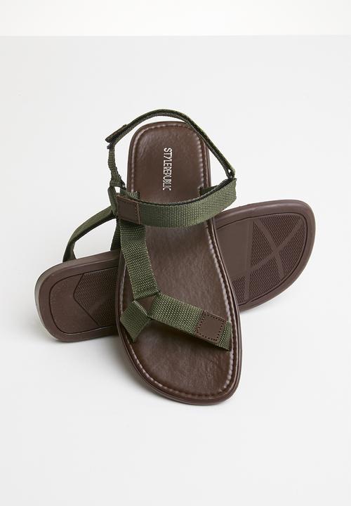 STYLE REPUBLIC - Adventure sandals - green