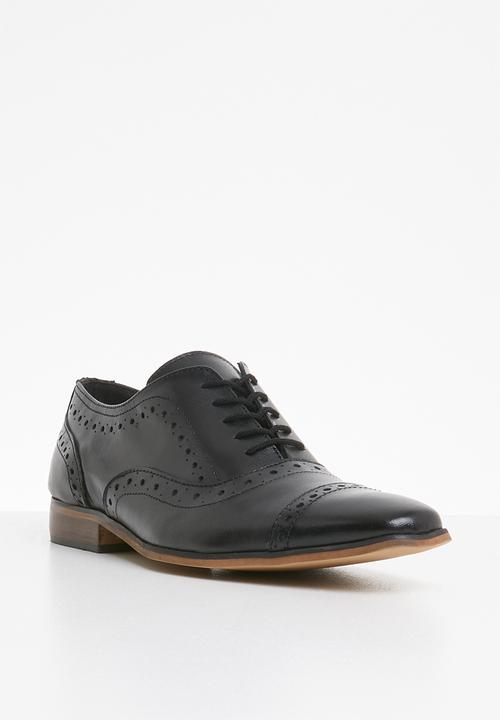 STYLE REPUBLIC - Formal toe detail lace-up shoes - black 