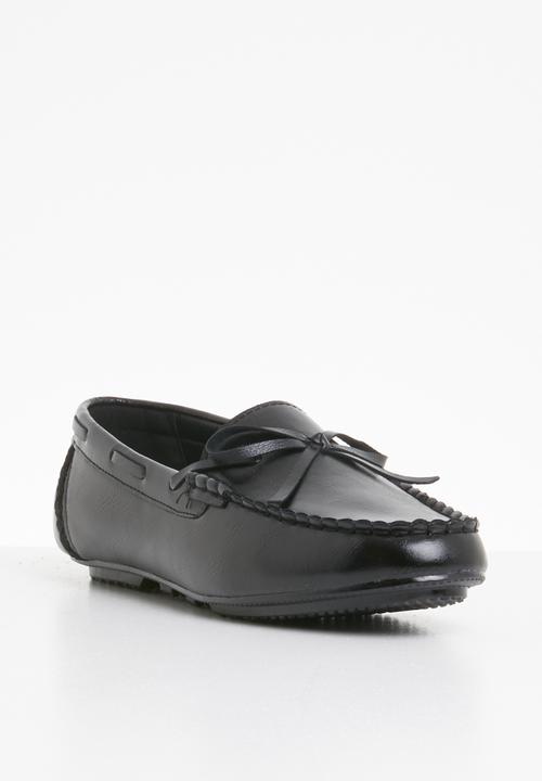 STYLE REPUBLIC - Bonded leather loafers - black