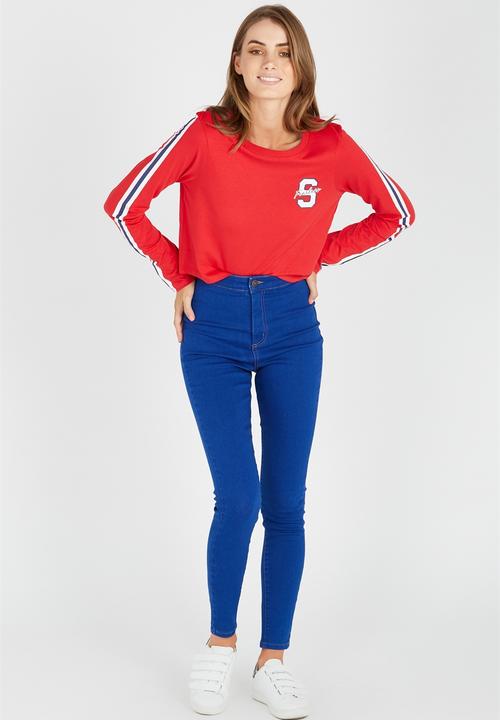 Supré  - Printed long sleeve loose crop - red