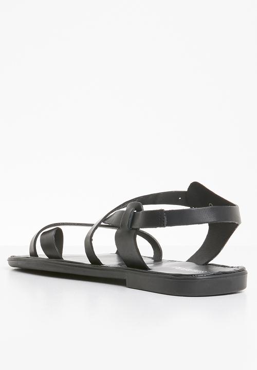 STYLE REPUBLIC - 2 Criss cross sandals - black