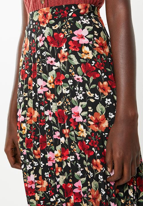 Superbalist - Pleated midi skirt  - black floral