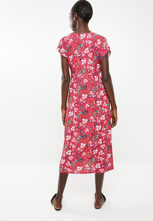Superbalist - Button through midi dress - red floral