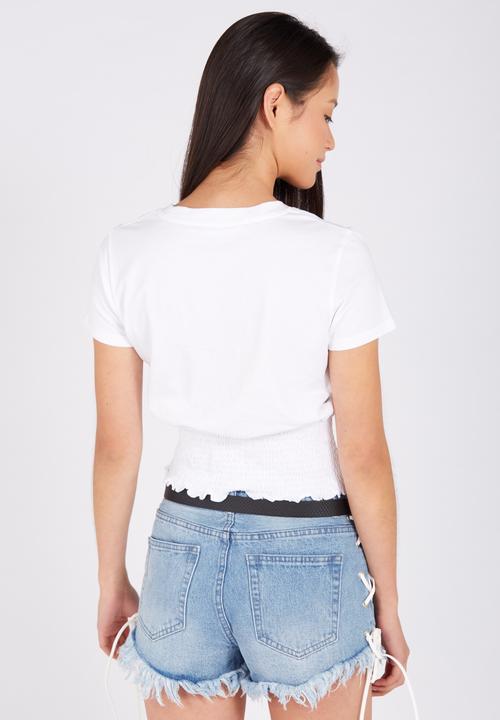 Supré  - Shirred hem tee - white
