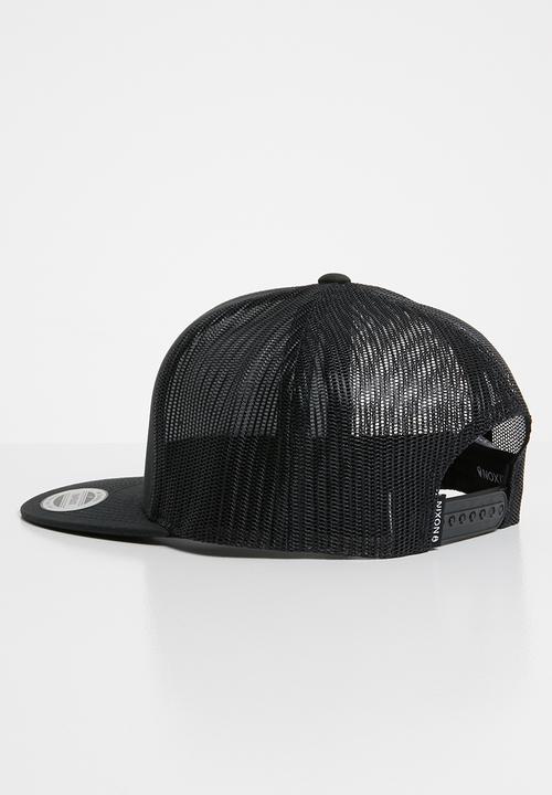 Nixon - Team trucker cap - black 
