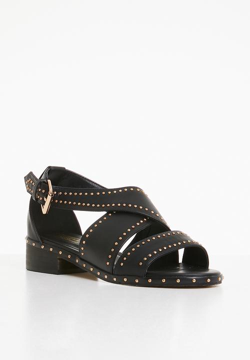 Truffle - Studded crossover low heel sandals - black