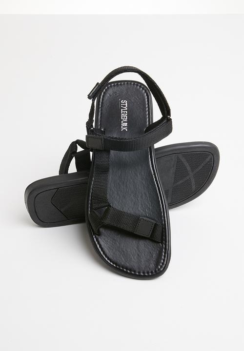 STYLE REPUBLIC - Adventure Sandals - black